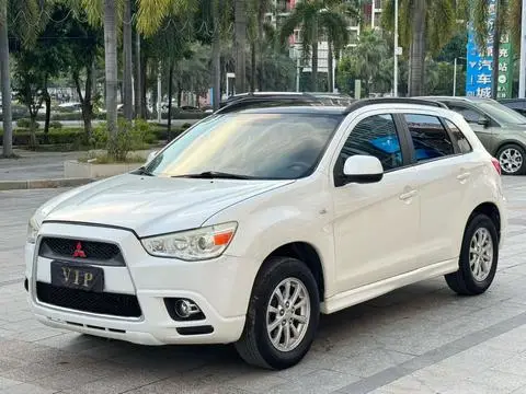 Mitsubishi ASX 2011