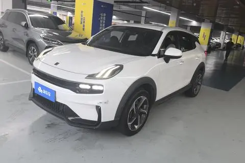 Lynk & Co 06 2023