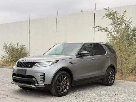 Land Rover Discovery 2021