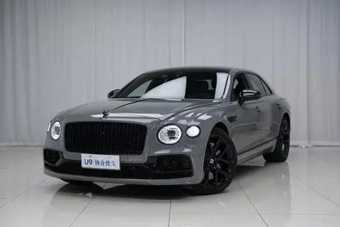 Bentley Flying Spur 2023