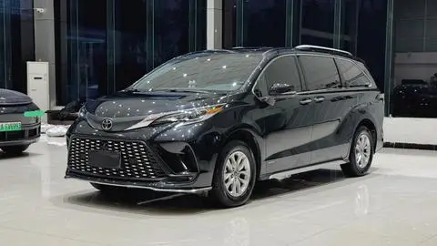 Toyota Granvia 2024