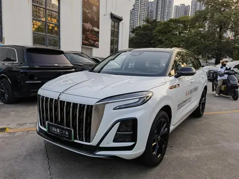 Hongqi HS3 2025
