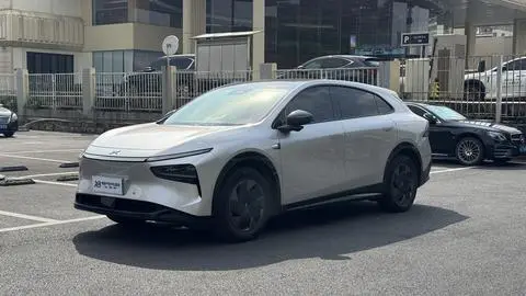 XPeng G7 2025