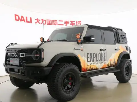 Ford Bronco 2024