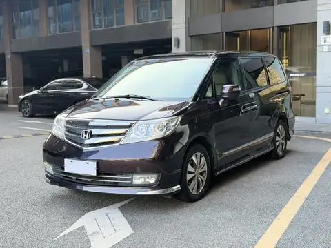 Honda Elysion 2015