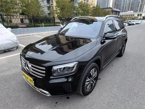 Mercedes-Benz GLB 2026