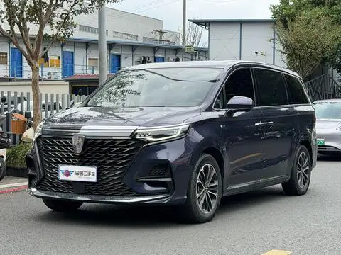 Roewe iMAX8 2021