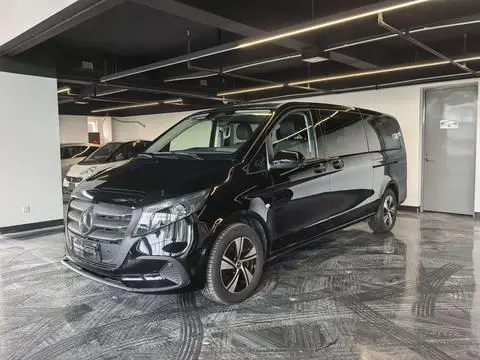 Mercedes-Benz Vito 2024