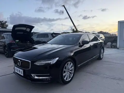 Volvo S90 2020