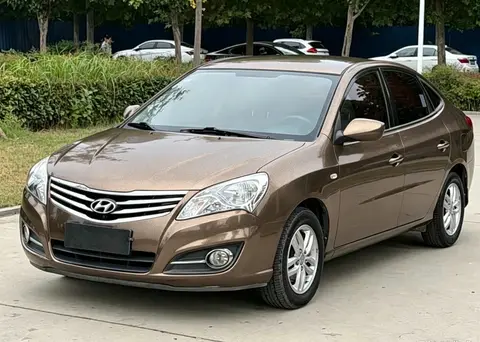 Hyundai Elantra Yuedong 2011