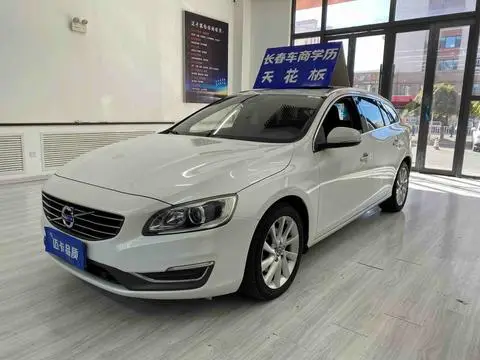 Volvo V60 2015