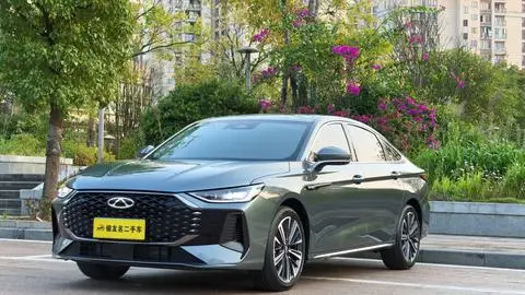Chery Arrizo 8 2025