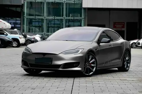 Tesla Model S 2017