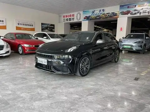 Lynk & Co 02 Hatchback 2021