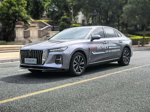 Hongqi H5 2025