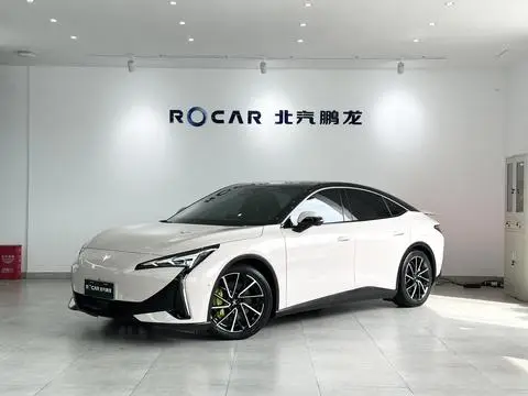 ARCFOX Alpha S5 2025