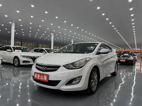 Hyundai Elantra Langdong 2015