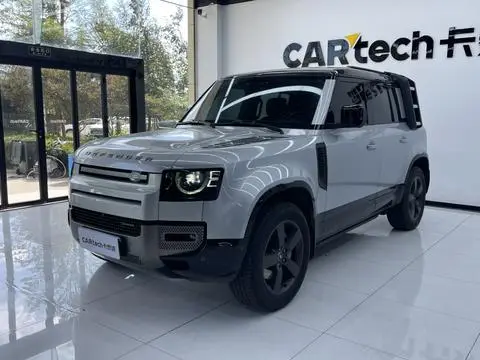 Land Rover Defender 2022