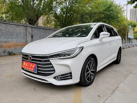 BYD Song MAX 2017