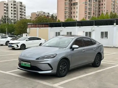 BYD Seal 05 2025