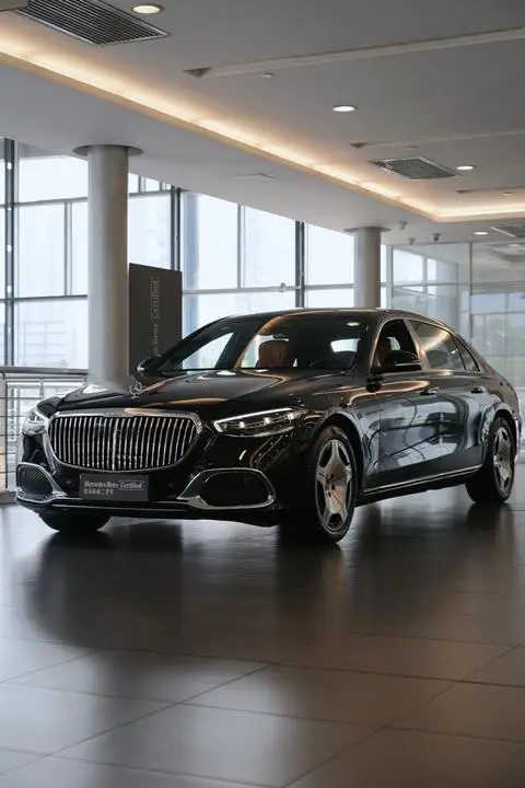 Mercedes-Benz Maybach S-Class 2025