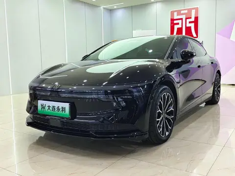 ZEEKR 007 2024