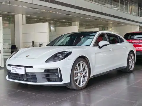 Porsche Panamera 2024