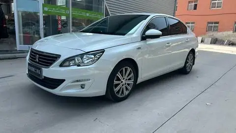 Peugeot 408 2016