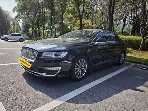 Lincoln MKZ 2018