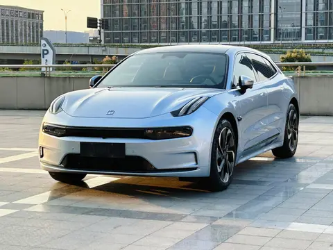 ZEEKR 001 2022