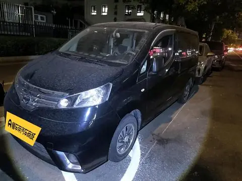 Nissan NV200 2016