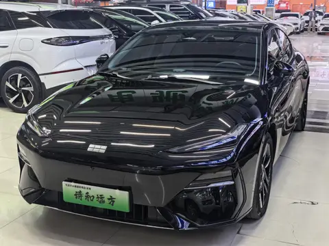 Geely Galaxy E8 2024