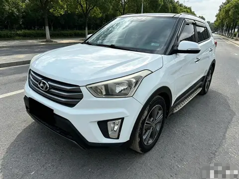 Hyundai ix25 2015