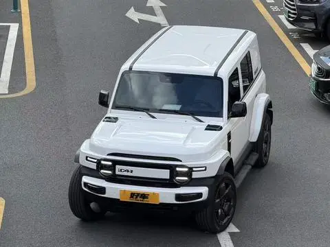 iCAR V23 2025