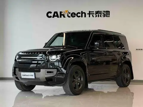 Land Rover Defender 2023