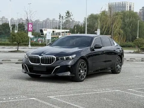 BMW 5 Series 2024