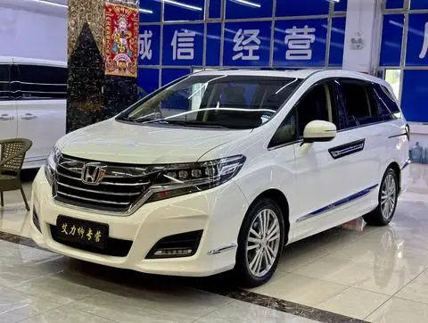 Honda Elysion 2016