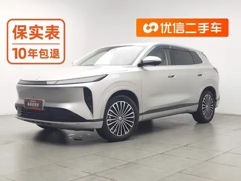 Dongfeng L8 2025