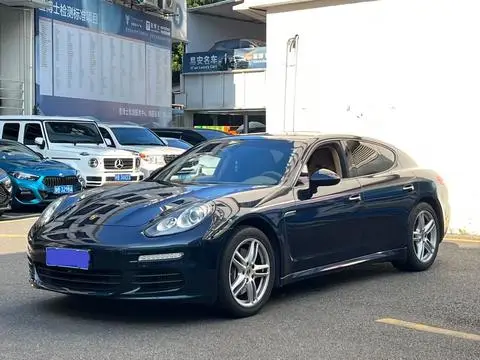 Porsche Panamera 2014