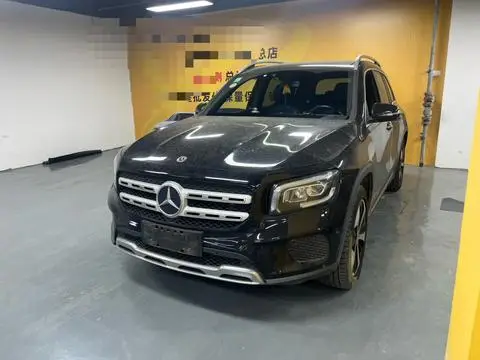Mercedes-Benz GLB 2021