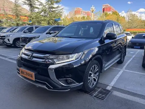 Mitsubishi Outlander 2018