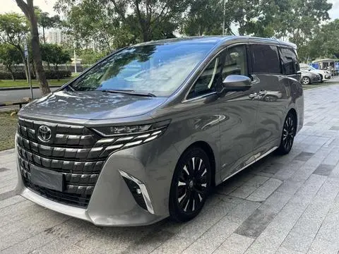 Toyota Alphard 2023