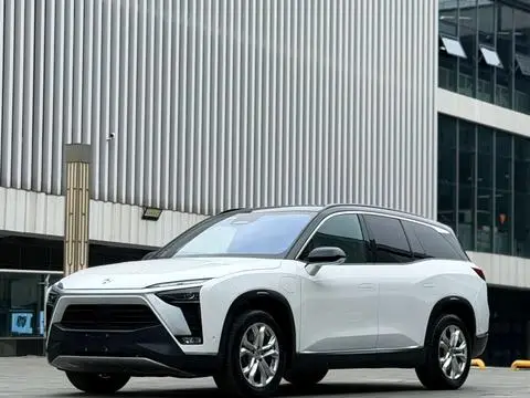NIO ES8 2022