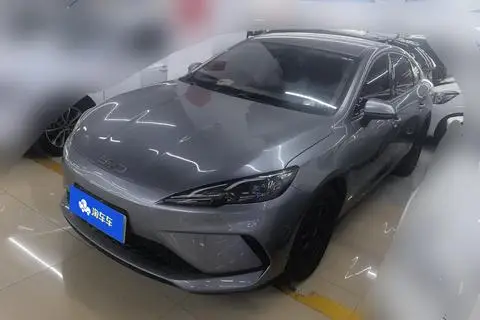 BYD Seal 05 2025