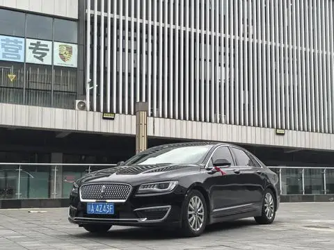 Lincoln MKZ 2020