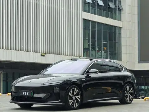 NIO ET5 2024