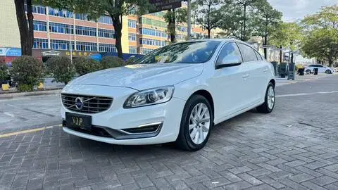 Volvo S60 2015