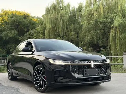 Lincoln Z 2024