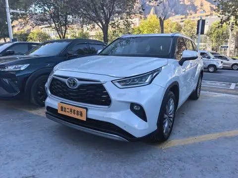 Toyota Highlander 2022