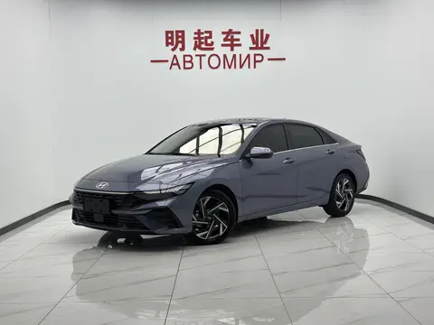 Hyundai Elantra 2023
